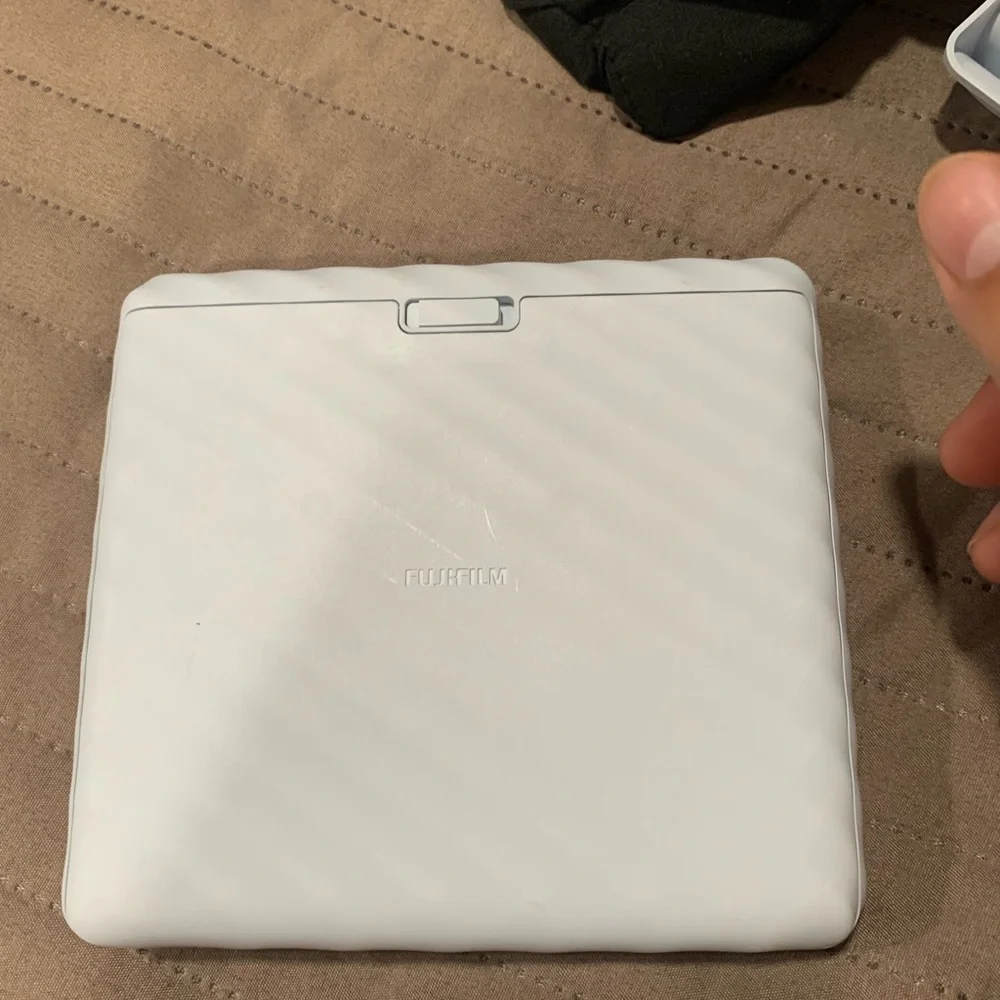 I didn’t like the Instax Bluetooth printer just looking for 90